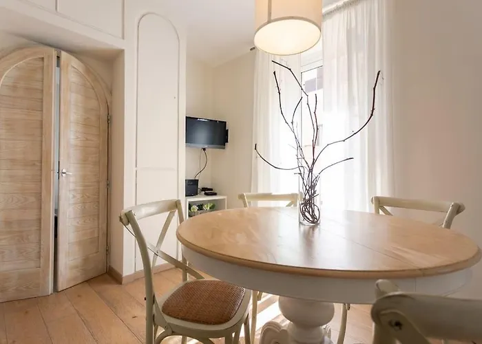 Apartament Myrentalinn - - Trastevere Arch *
